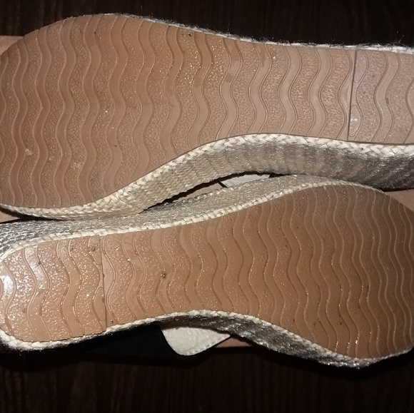 Wages - Picture 4 of 4